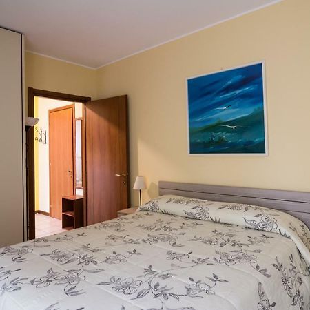 Cozy Penthouse Villa San Donato Milanese Luaran gambar