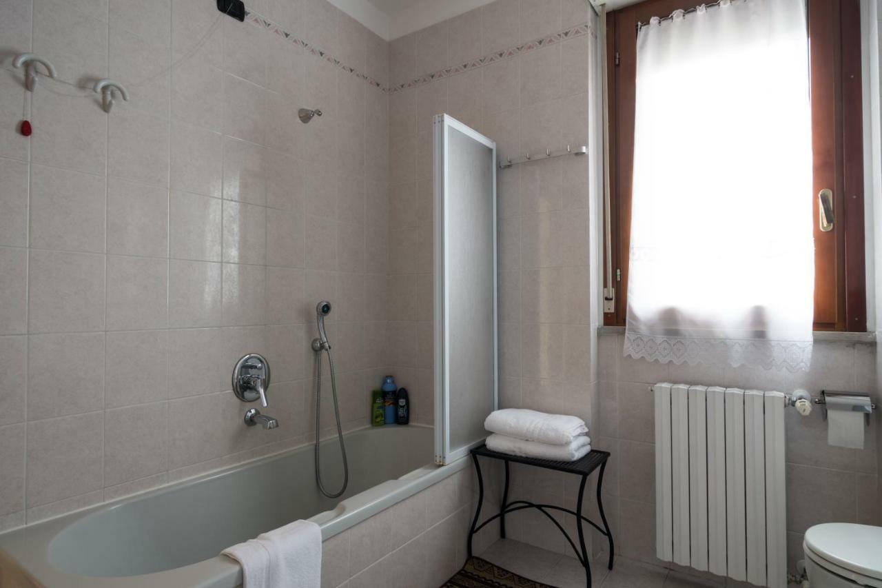 Cozy Penthouse Villa San Donato Milanese Luaran gambar