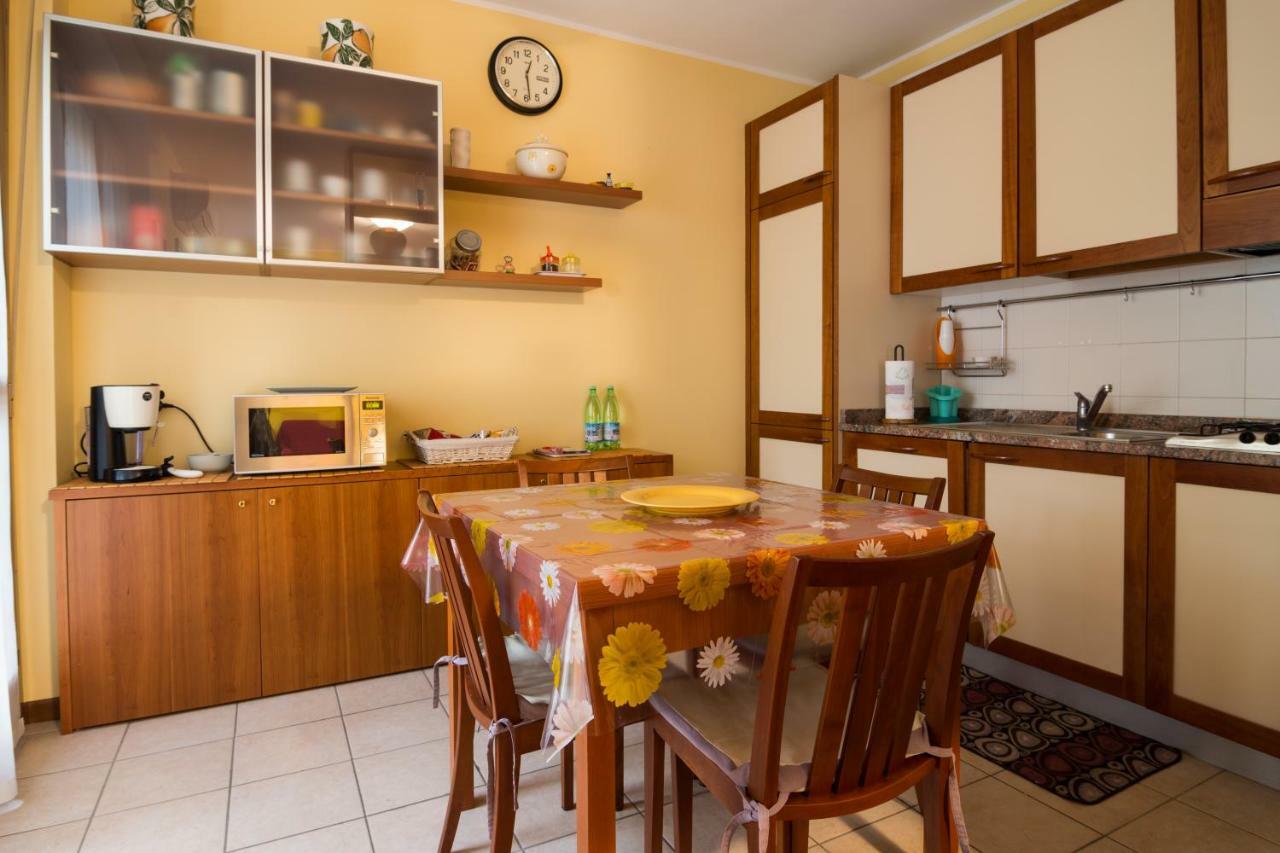 Cozy Penthouse Villa San Donato Milanese Luaran gambar